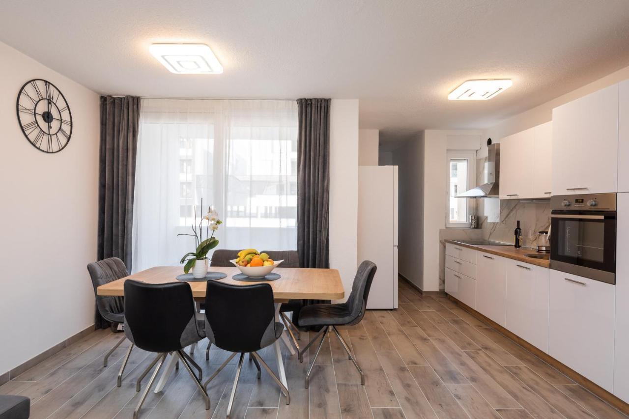 River Park Apartments Omiš Dış mekan fotoğraf